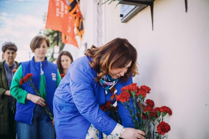 Возложения, акции, авто- и мотопробеги: партийный актив «Единой России» проводит мероприятия в День Победы