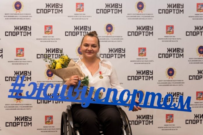 Жительницу округа наградили знаком отличия «Спортивная доблесть» I степени