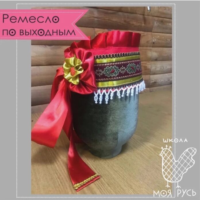 Состоялся мастер-класс «Изготовление головного убора для участницы фольклорного ансамбля» в школе «Моя Русь»