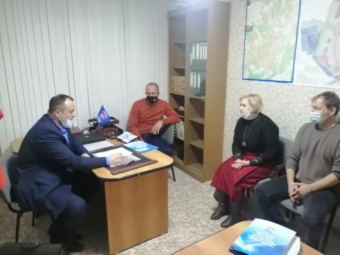 Депутаты горсовета обсудили вопросы развития спорта в Кузнечиках