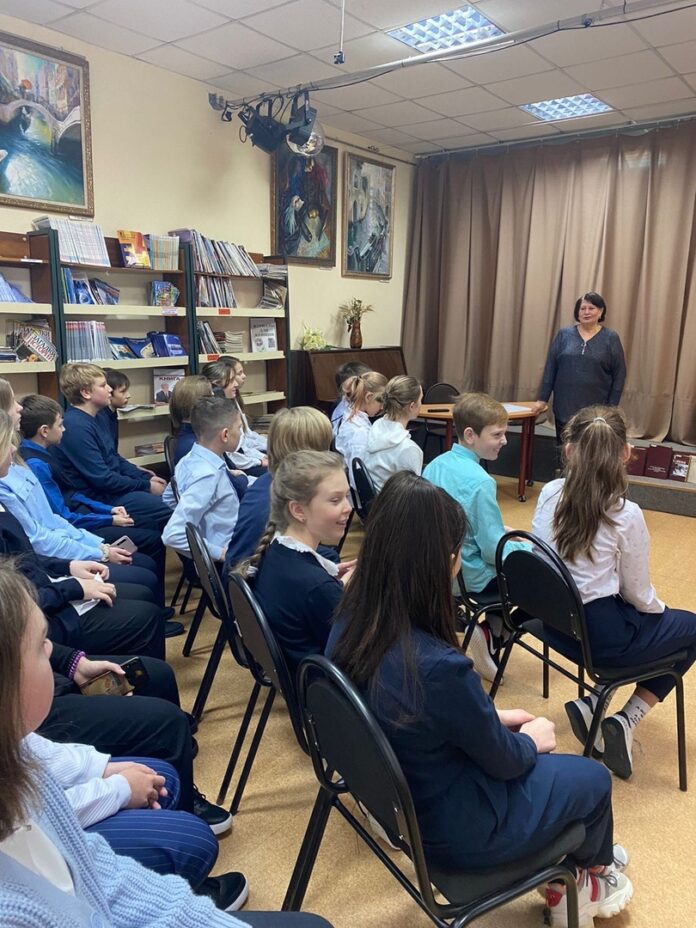 Патриотическая акция «Суровая осень 1941 года» состоялась в библиотеке № 26