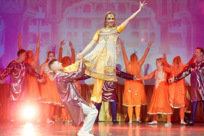 Юбилей ансамбля «Шанс» отметили в Подольске с вручением наград от областной думы