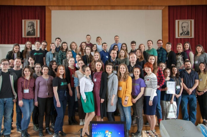 Молодые ученые ФНЦ ВИЖ им. Л.К. Эрнста поучаствовали в конференции «Биология — наука XXI...