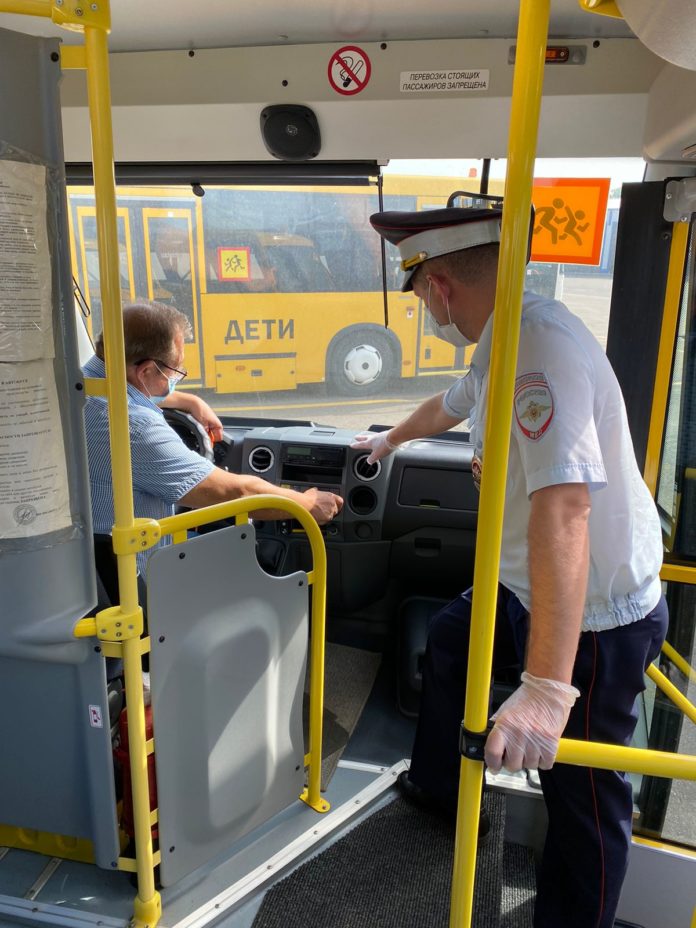 Школьные автобусы проверяют в Подольске