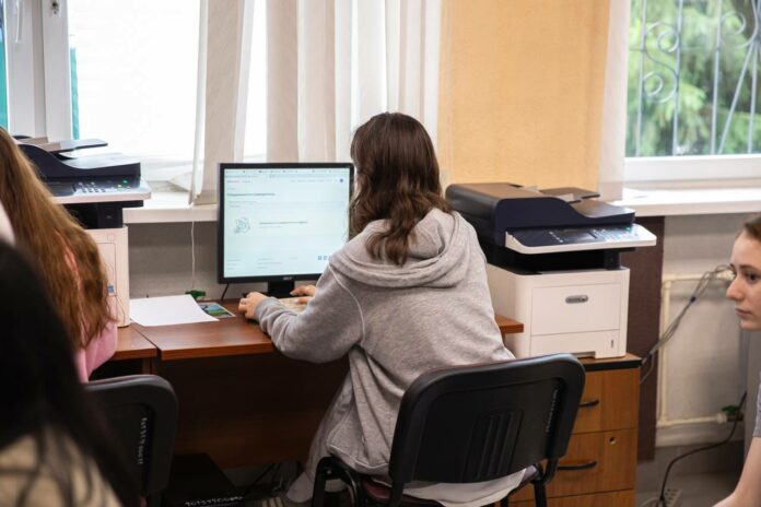 В вузы можно поступить через портал «Госуслуги»