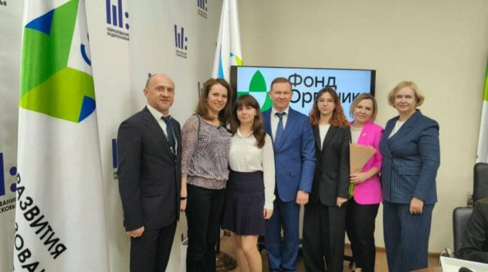 Депутат Совета депутатов посетила центр дополнительного образования в Реутове