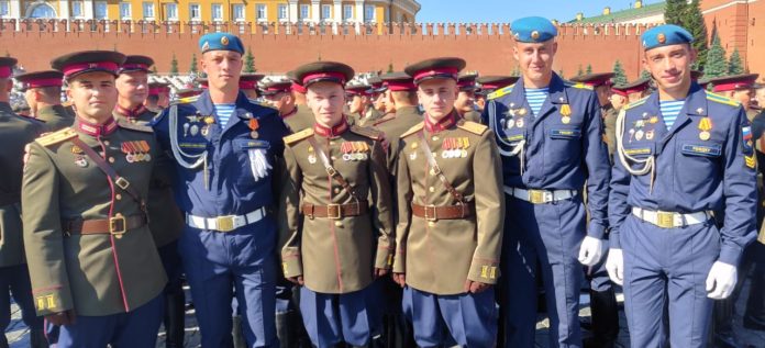 Воспитанник клуба подольских десантников стал одним из участников Парада Победы-2020 на Красной площади
