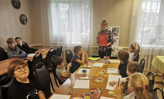 В библиотеке №24 прошёл экоурок «День снежного барса»