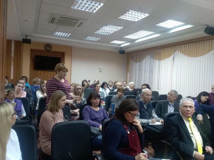 «Круглый стол» с членами многодетных семей прошел в муниципальной Общественной палате Подольска