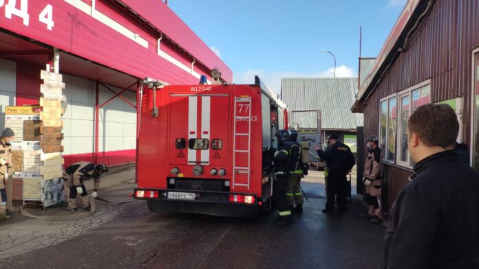 Пожарно-тактические учения прошли в торговом центре «Елисаветинский»