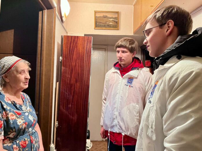 Продуктовый набор для подшефной.