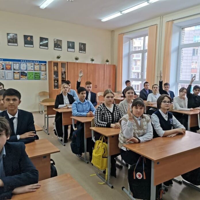 Для учеников подольской школы №35 провели тренинг «Управление конфликтами»