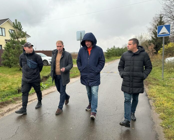 Обход территории деревни Акишово провел первый замглавы Подольска