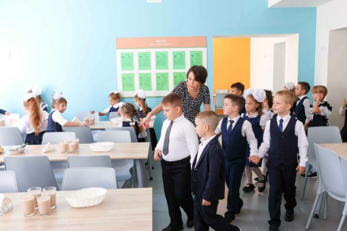 Свой очередной учебный год гимназия № 4 в горокруге Подольск встречает полностью обновлённой