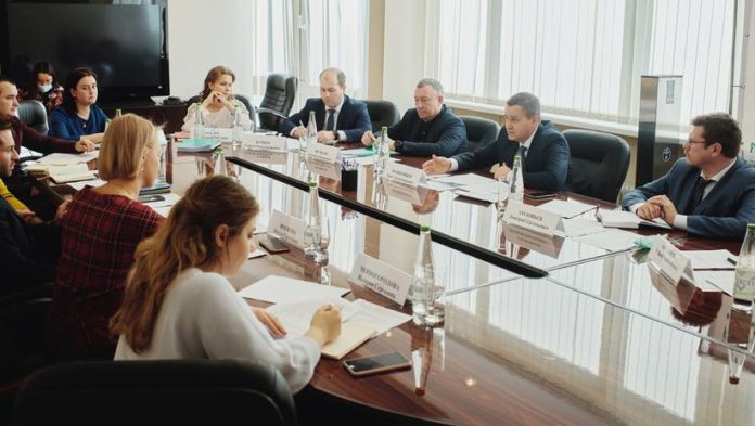 Информируем подольчан: в Росмолодежи обсудили организацию форума «iВолга»