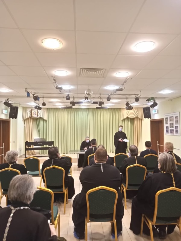 В Воскресенском храме состоялось братское совещание духовенства Подольского благочиния