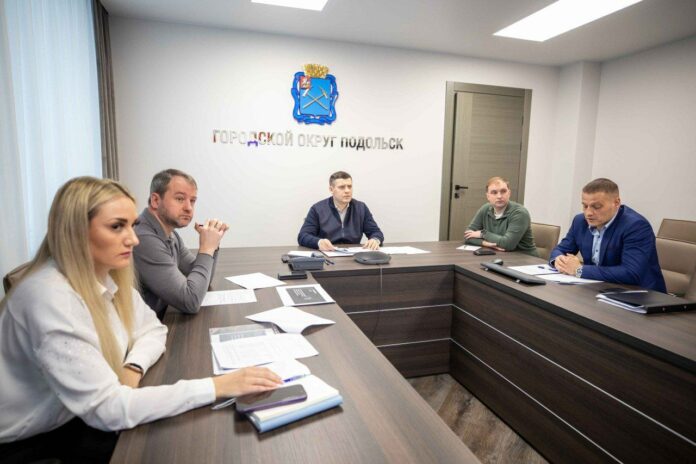 Деятельность Ледового дворца «Витязь» обсудили в Подольске