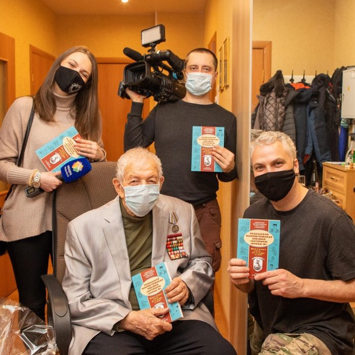 Ветеран Великой Отечественной войны Георгий Баранов отмечает свой 100-летний юбилей