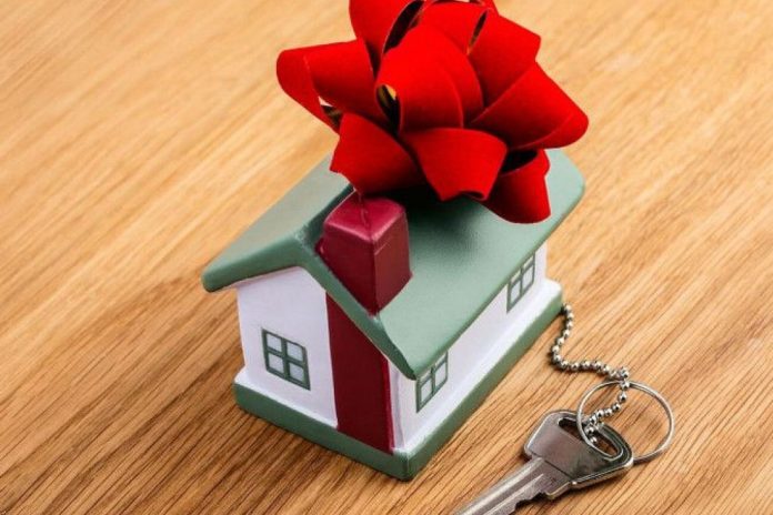 В 2020 году в Большом Подольске обеспечили жильем 49 детей-сирот и детей, оставшихся без...