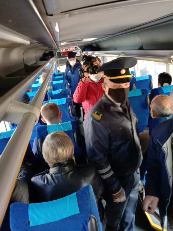 «Масочный рейд» на наземном транспорте