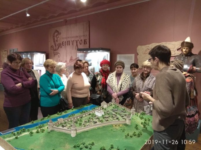 Жители старшего возраста в рамках проекта «Активное долголетие» побывали в Серпухове