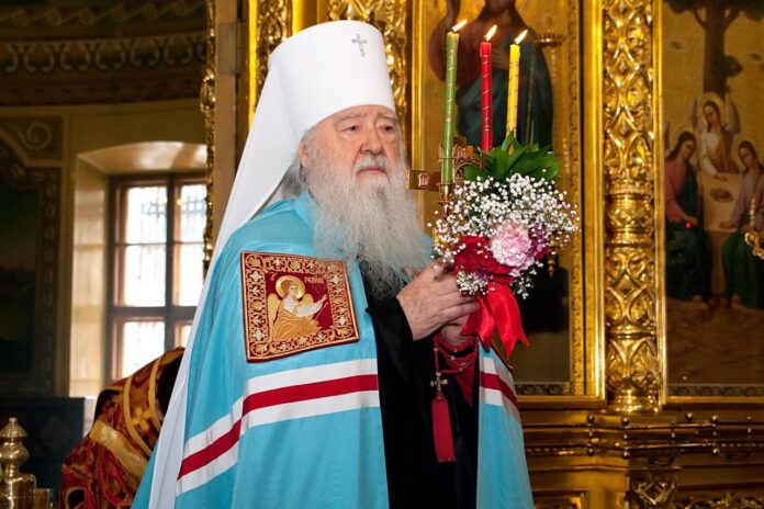 Глава муниципалитета Николай Пестов поздравил митрополита Крутицкого и Коломенского Ювеналия с 85-летием