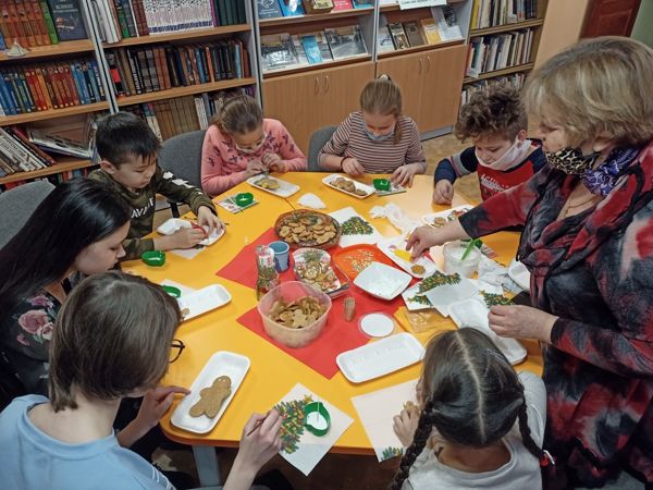 Рождественские посиделки прошли в библиотеке № 27