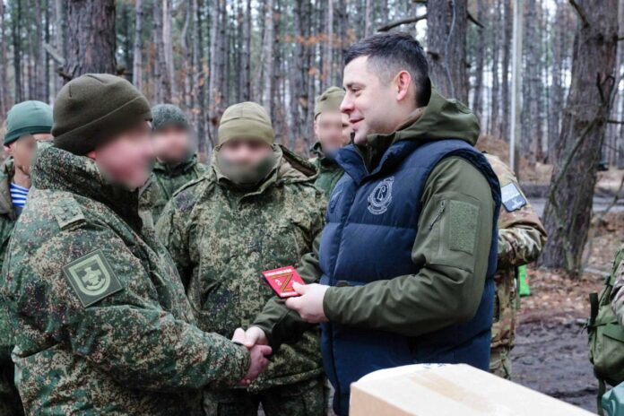 Глава горокруга Подольск приехал к нашим защитникам в зону спецоперации