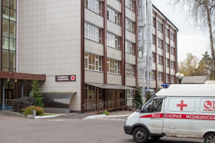 Подольская городская клиническая больница проводит набор медработников