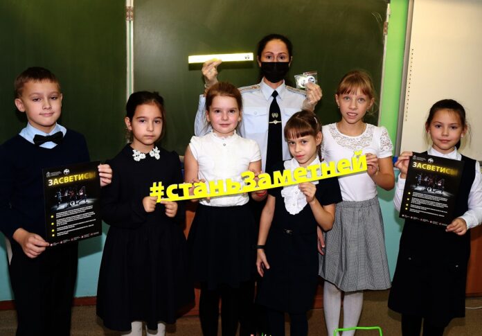 В Большом Подольске прошел социальный раунд «Засветись!»