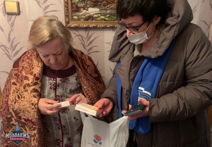 Волонтерский центр Городского округа Подольск продолжает помогать в условиях пандемии