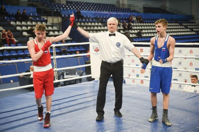 Боксер из Подольска завоевал золото на первенстве России 