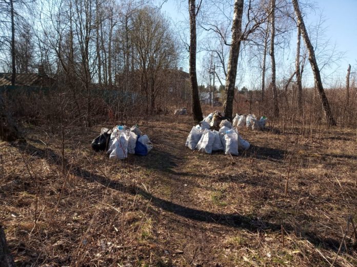 Мусор убрали в посёлке Поливаново
