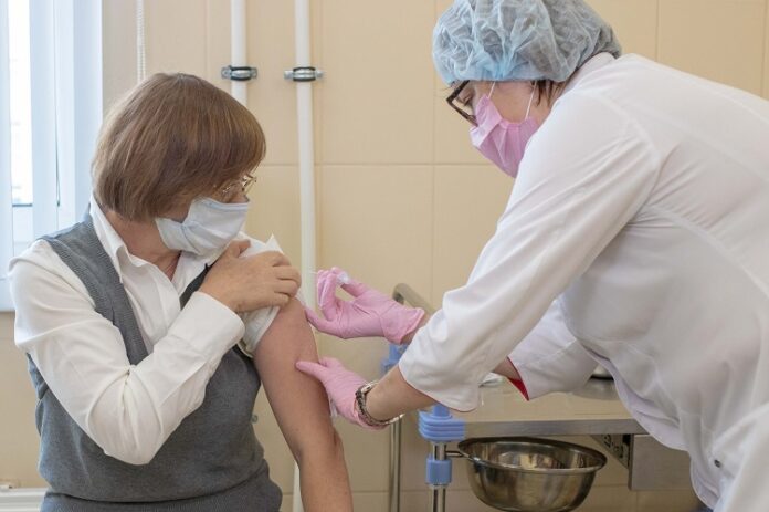 В Большом Подольске началась вакцинация против гриппа