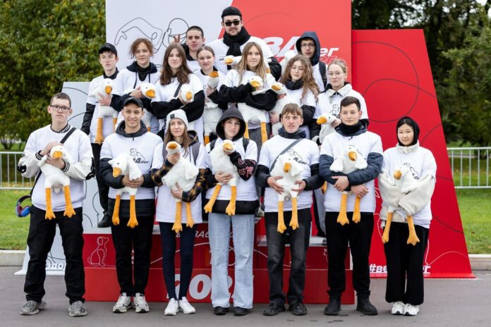 Молодогвардейцы Подольска помогли провести первый «ВетЗабег» на ВДНХ