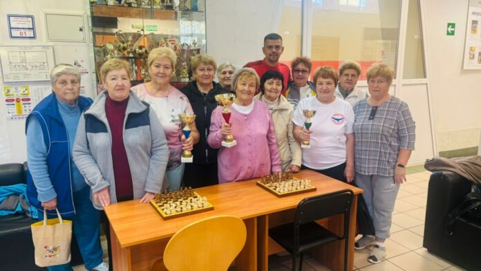 В горокруге Подольск прошла товарищеская встреча по шахматам среди ветеранов