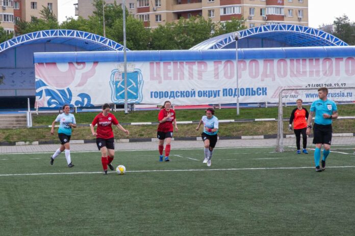 Турнир «Футбольные мамы» прошел в Подольске