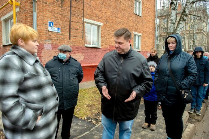 Глава округа совершил обход территории Южного посёлка в городе Подольске