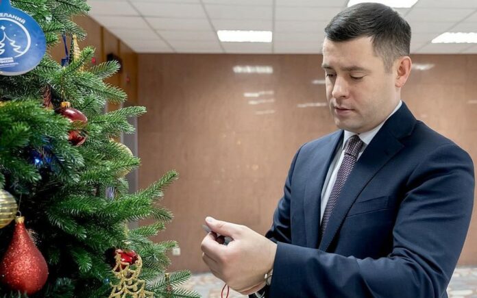 Единороссы Подольска традиционно поддерживают акцию «Ёлка желаний»