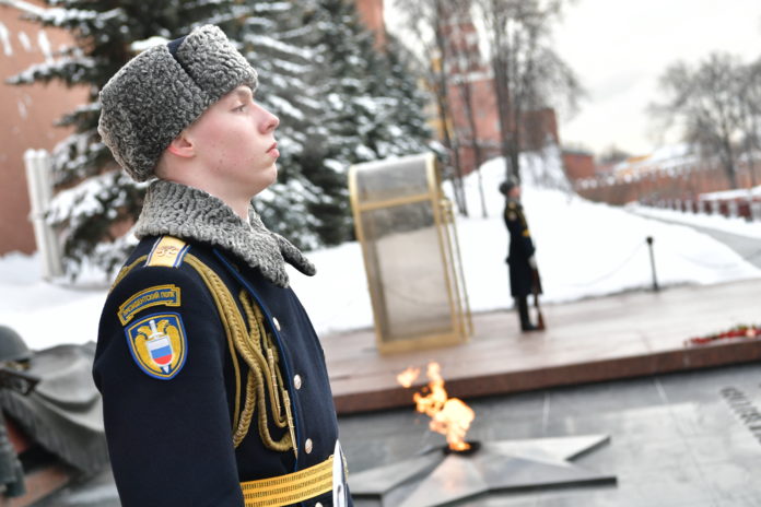 Более 5 тысяч партийцев по всей Московской области приняли участие в акции «Защитим память...