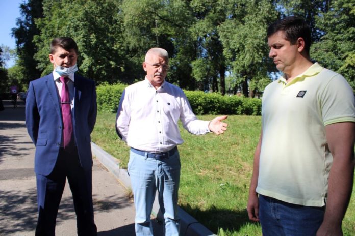 Депутат Московской областной Думы Павел Максимович провел встречу с жителями Большого Подольска