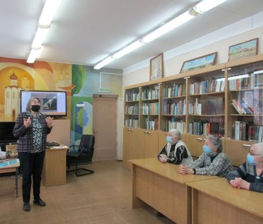 Библиовернисаж «Жизненная правда» прошел в библиотеке № 12