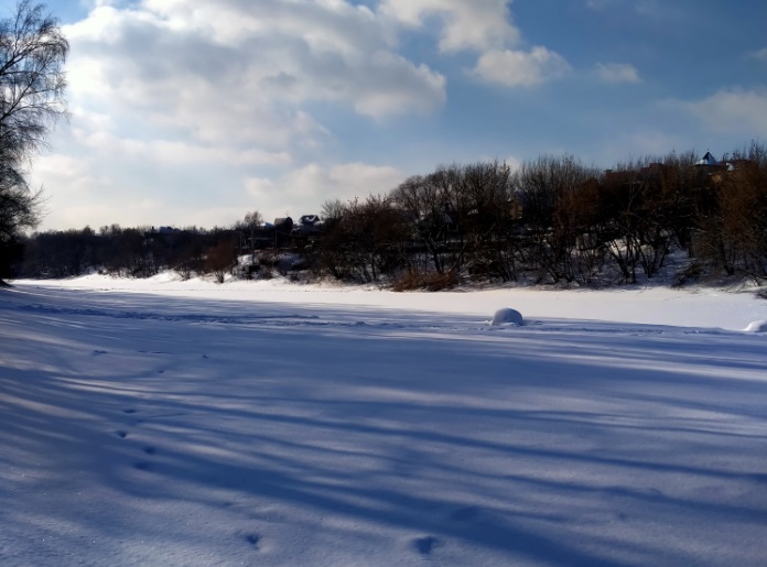 О толщине льда на Пахре 18 февраля