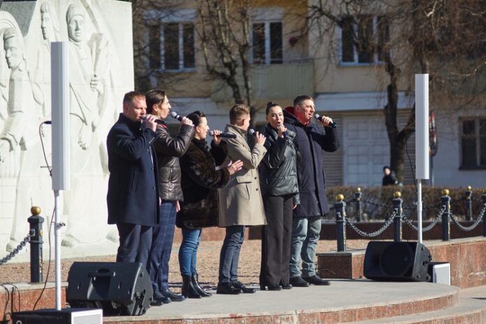 Солисты Подольской филармонии приняли участие в патриотической акции