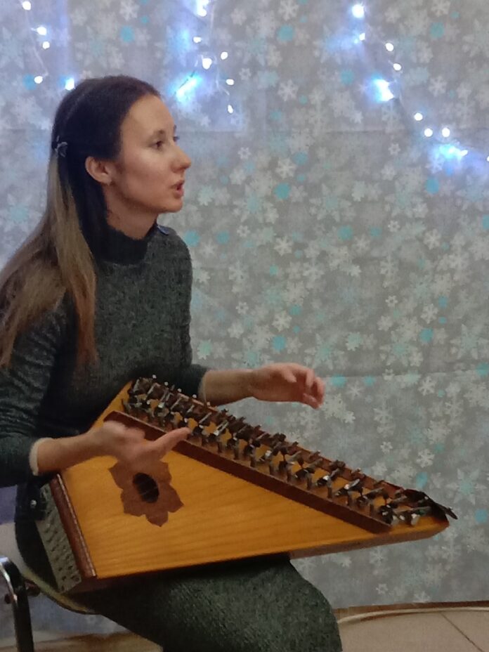 Встреча с музыкантом Мариной Щербаковой состоялась в подольской студии «Ступени»