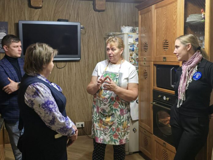 Исполнительный секретарь Подольского отделения партии «Единая Россия» встретилась с секретарем Первичного отделения № 119/2389