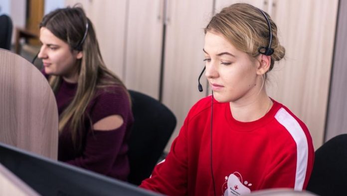 Волонтеры-психологи приняли более 3600 заявок на горячей линии акции #МыВместе