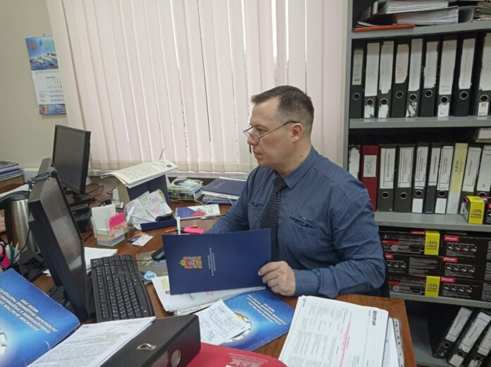 Депутат горсовета принял участие в заседании штаба по оперативному решению вопросов в сфере занятости...