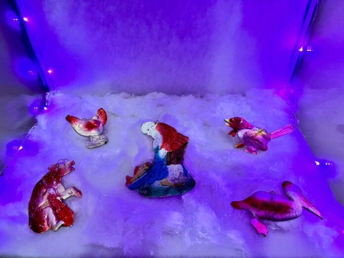 В «Подолье» открылась выставка новогодних игрушек и открыток XIX-XX веков