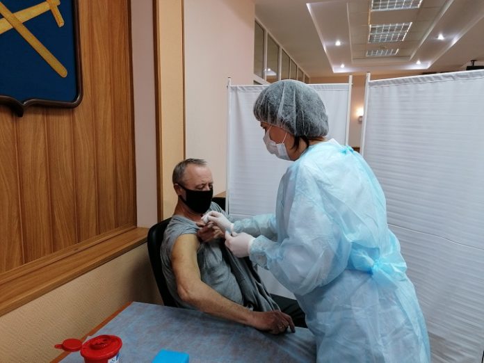 Георгий Унгурян: «Российские вакцины – всегда на высоте!»